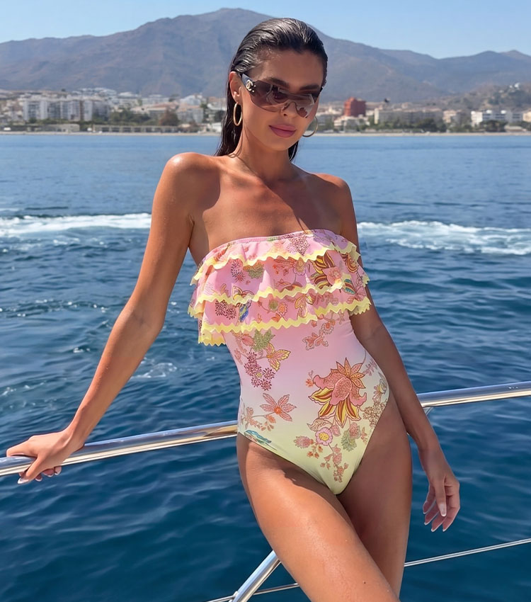 Ruffle Color Block Printed Swimsuit Set(s)
